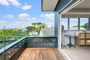 Coastal Getaway with Seaview and Deck